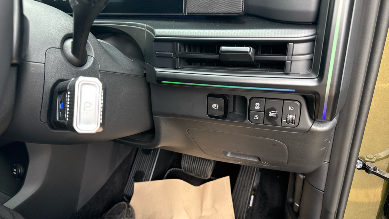 Hyundai SANTA FE 1.6 TGDi Plug-in Hybrid Calligraphy 5dr 4WD Auto Estate